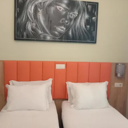 Konukevi Faria Guimares Centro Porto