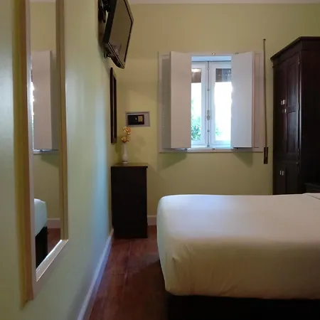 Faria Guimares Centro 3*