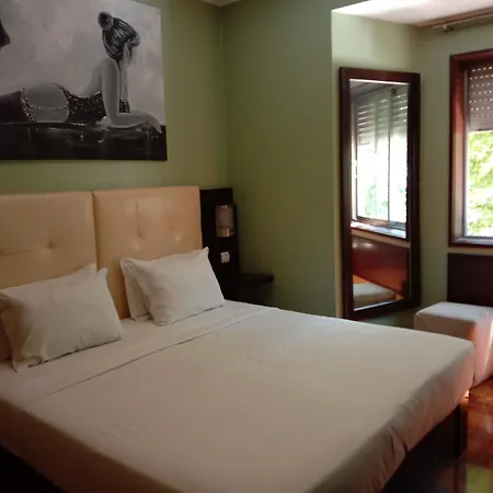 Faria Guimares Centro 3* ポルト