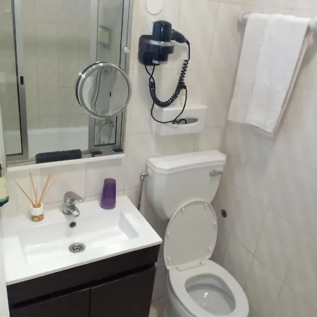 Konukevi Faria Guimares Centro Porto