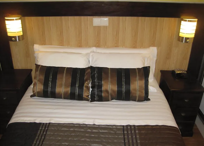 Faria Guimares Centro 3*