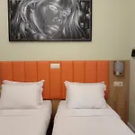 Faria Guimares Centro 3*