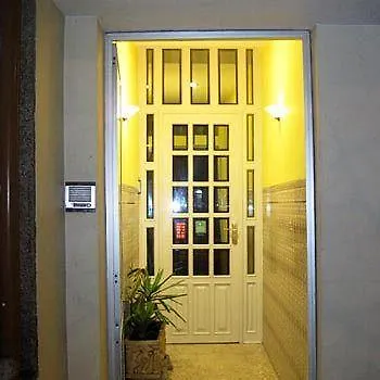 Affittacamere Faria Guimares Centro - Rooms&cosy Oporto