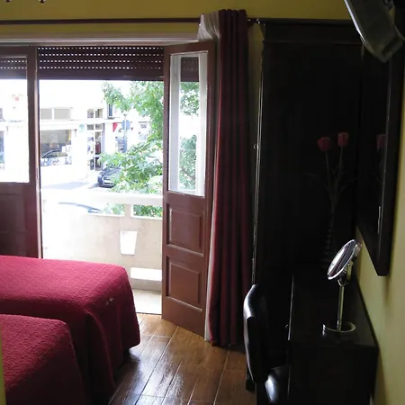 게스트하우스 Faria Guimares Centro