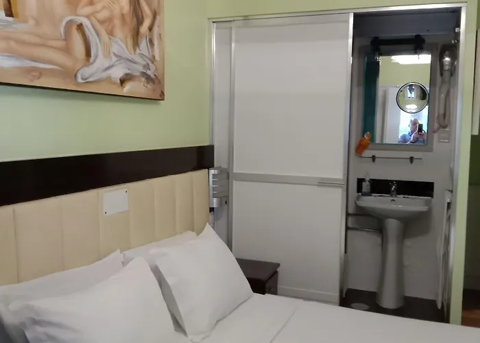 Faria Guimares Centro 3*