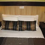 Faria Guimares Centro 3*