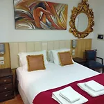 Faria Guimares Centro 3*